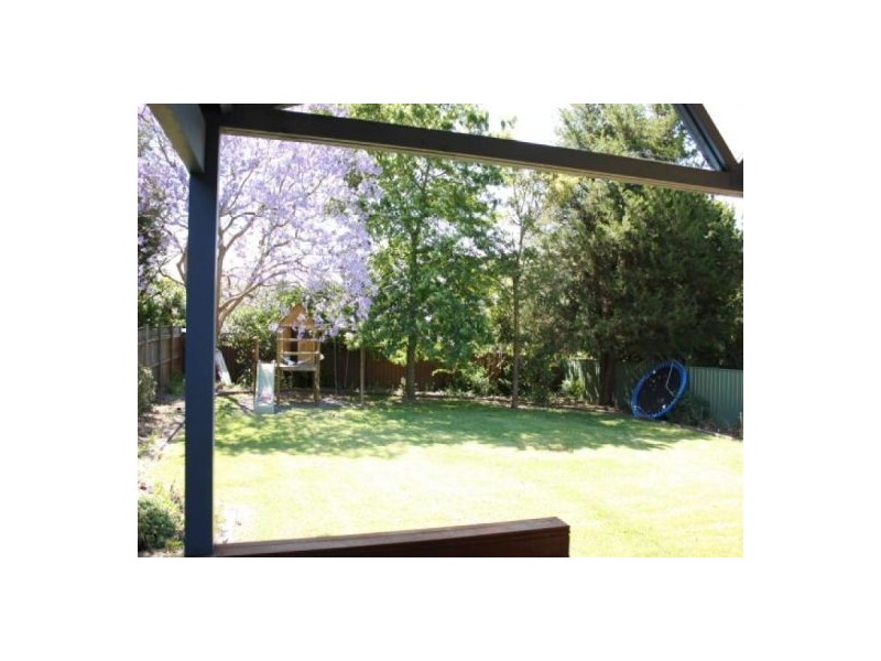 33 Dremeday Street, Northmead NSW 2152