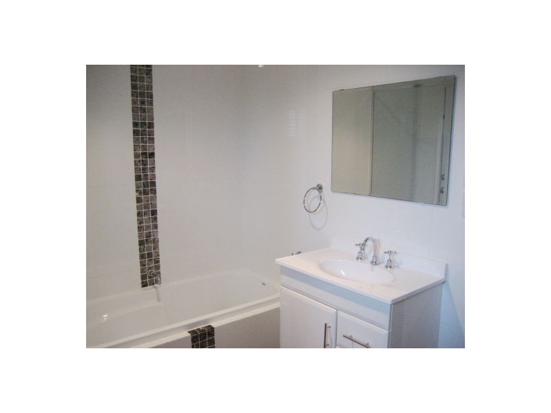 1 Naomi Street North, Baulkham Hills NSW 2153