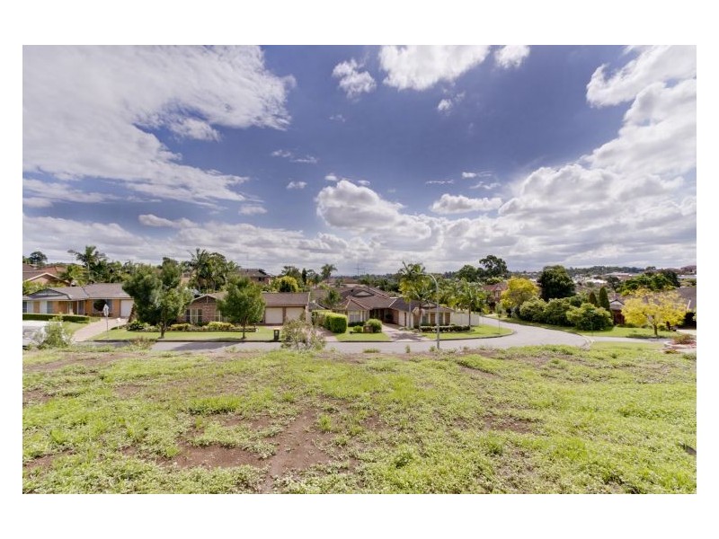 28 Springfield Crescent, Bella Vista NSW 2153