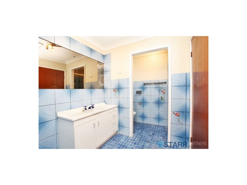 17 Oxley Avenue, Castle Hill NSW 2154
