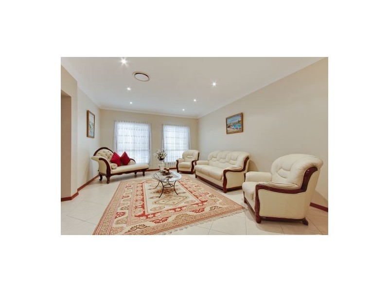 17 Galea Drive, Glenwood NSW 2768