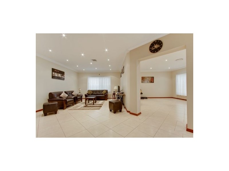 17 Galea Drive, Glenwood NSW 2768