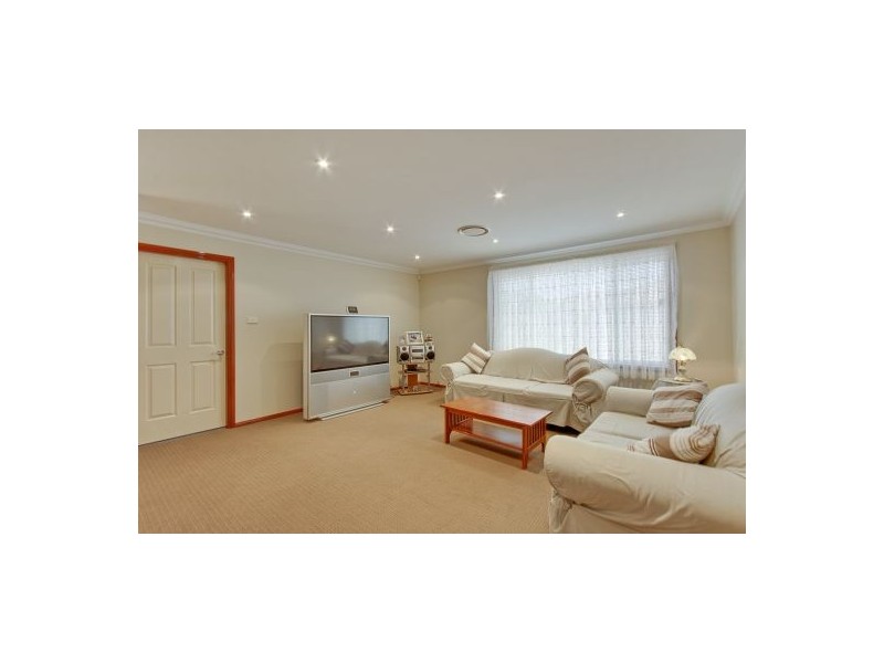 17 Galea Drive, Glenwood NSW 2768