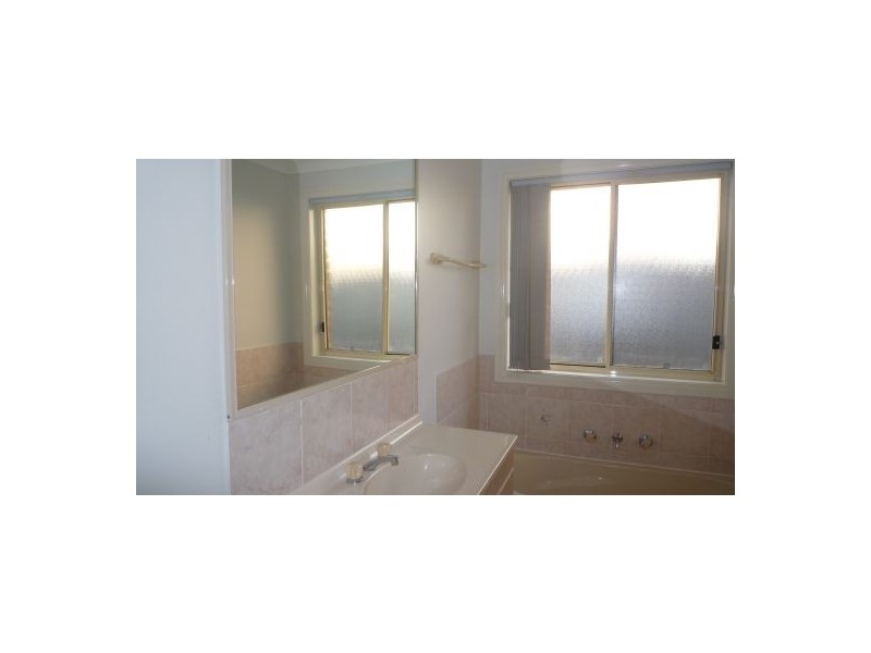 1 Milparinka Avenue, Glenwood NSW 2768