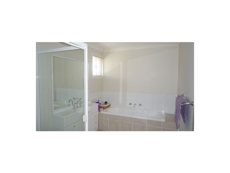 8 Darcy Street, Stanhope Gardens NSW 2768