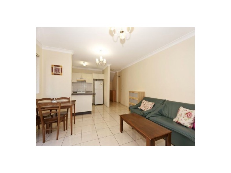 2/38 Harris Street, Harris Park NSW 2150