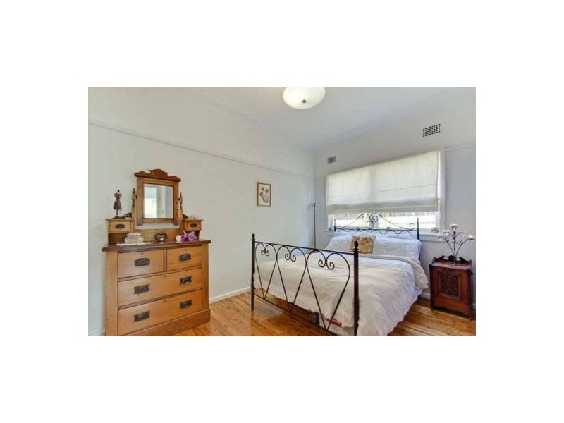 4 John Street, Baulkham Hills NSW 2153