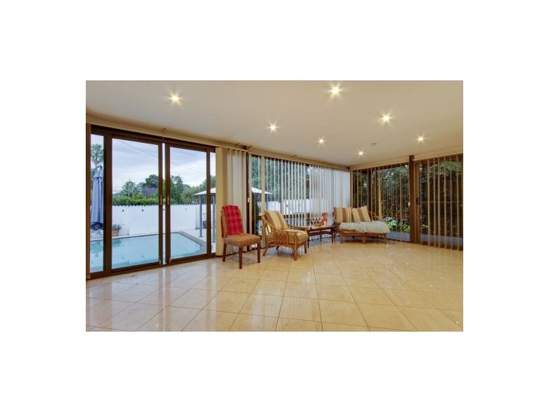 1 Cropley Drive, Baulkham Hills NSW 2153