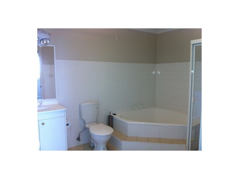 8/3-5 Brisbane Road, Castle Hill NSW 2154