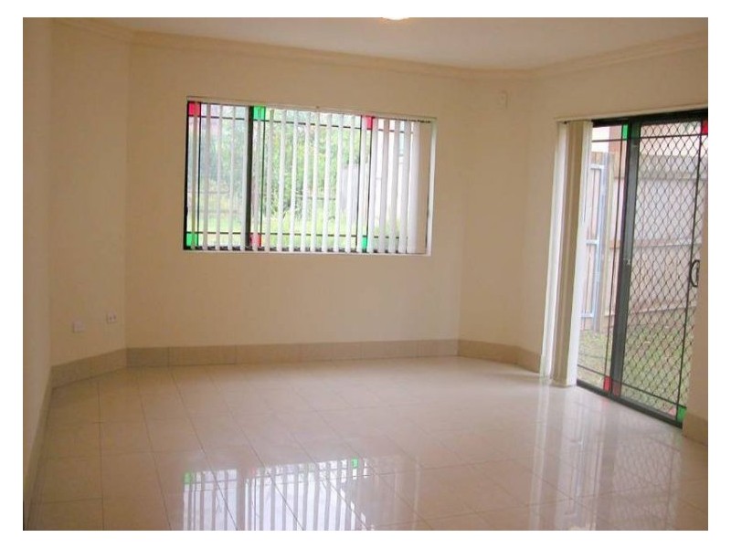 6/8 The Cottell Wy, Baulkham Hills NSW 2153