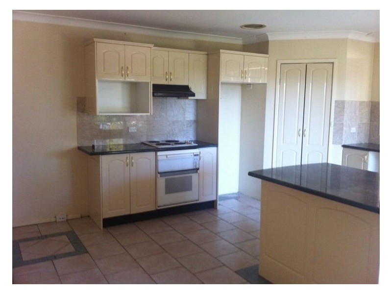 10 Sarah Crescent, Baulkham Hills NSW 2153