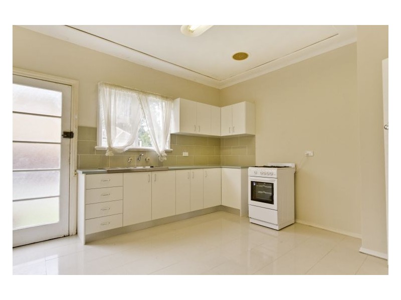 33 Carole Avenue, Baulkham Hills NSW 2153