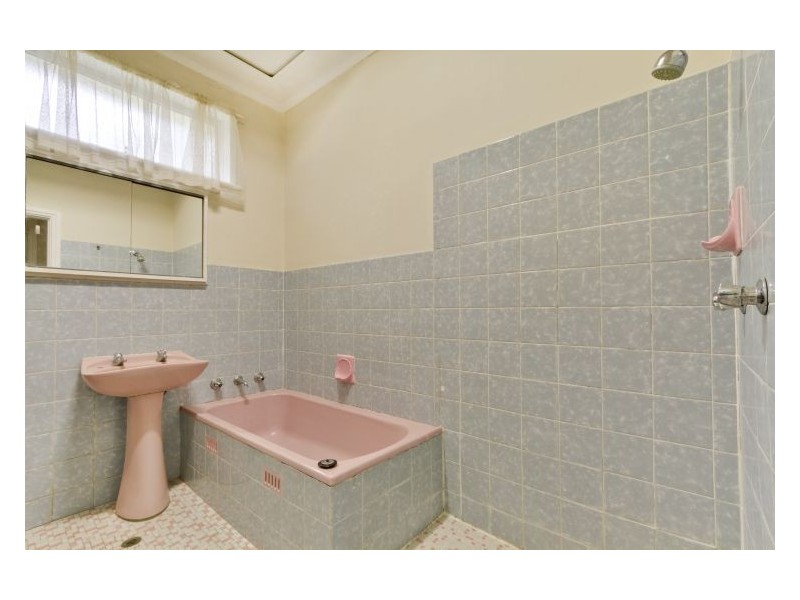 33 Carole Avenue, Baulkham Hills NSW 2153