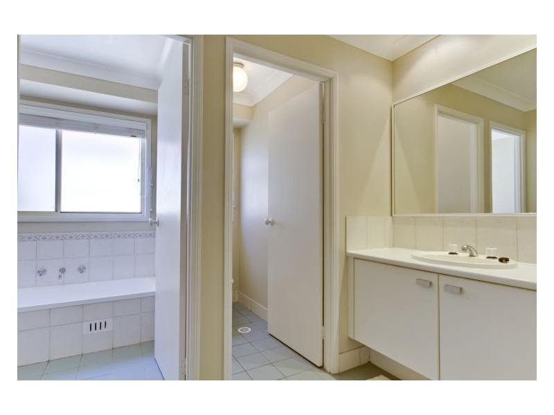 4 Gerlee Place, Quakers Hill NSW 2763