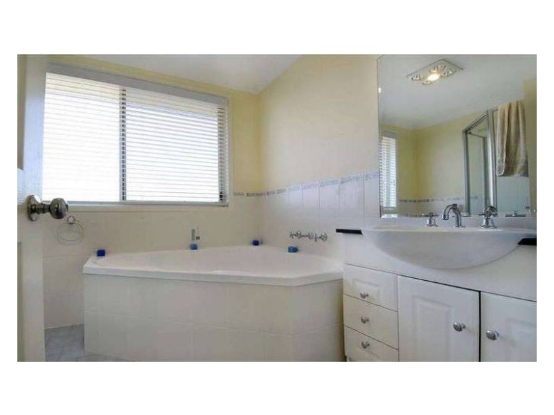 2a Murrills Crescent, Baulkham Hills NSW 2153