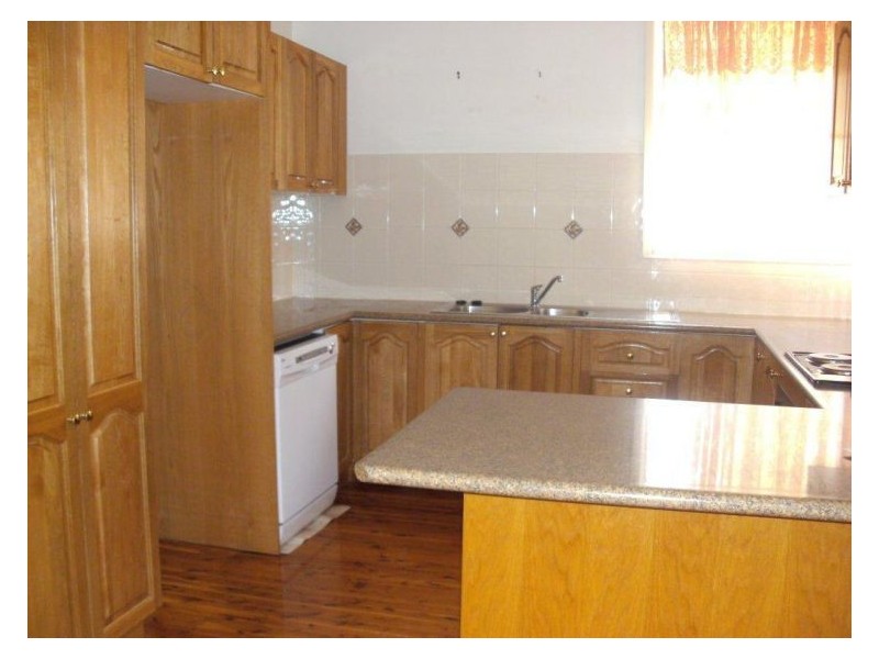 40 Ringrose Avenue, Greystanes NSW 2145