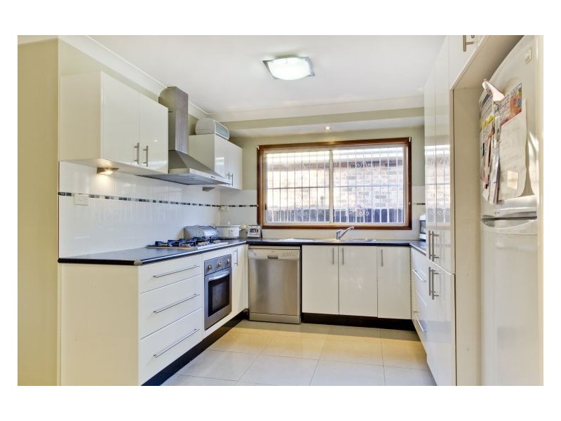 37 Melanie Street, Hassall Grove NSW 2761