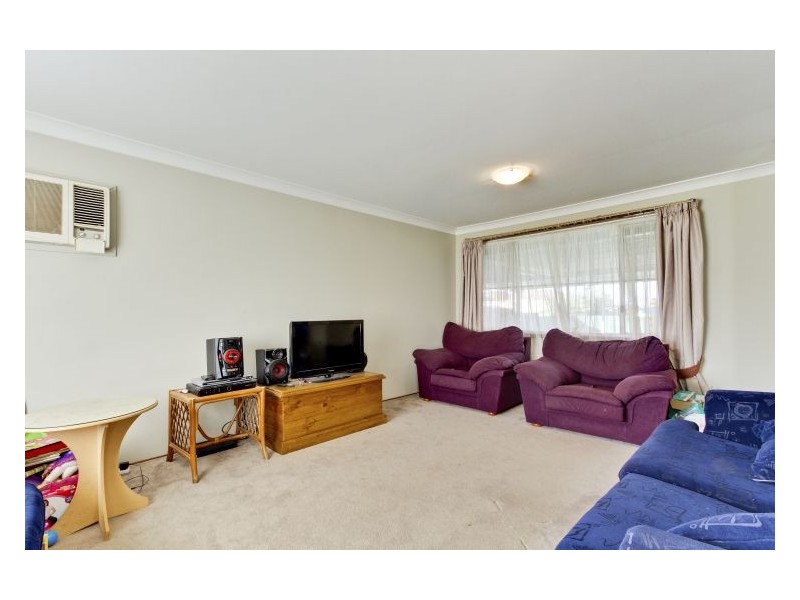 37 Melanie Street, Hassall Grove NSW 2761