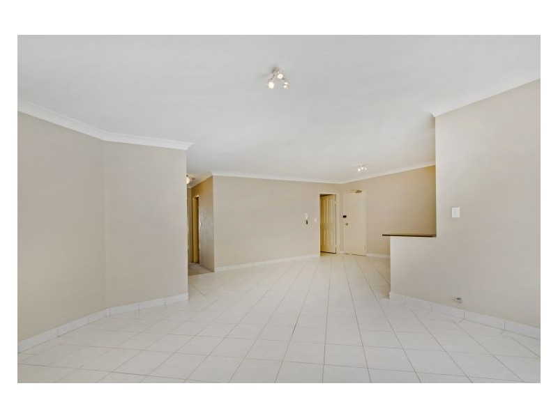 14/20 Jenner St, Baulkham Hills NSW 2153
