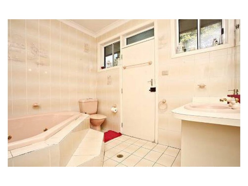 32 Jamieson Avenue, Baulkham Hills NSW 2153