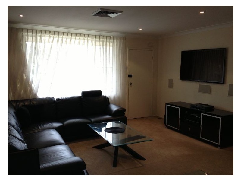 8 Madonna Street, Winston Hills NSW 2153