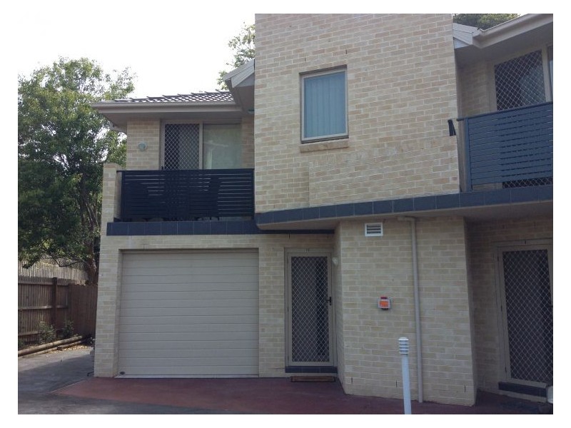 10/17 Graham Crescent, Baulkham Hills NSW 2153