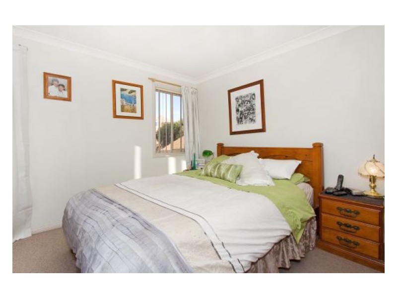 2/33 Kimberley Court, Bella Vista NSW 2153