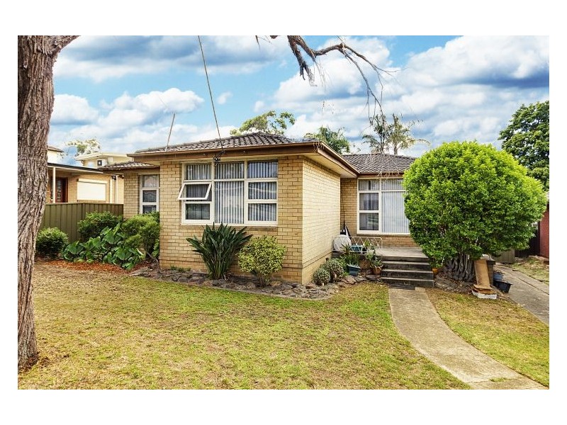 34 Nottingham Street, Northmead NSW 2152