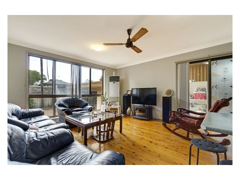 34 Nottingham Street, Northmead NSW 2152