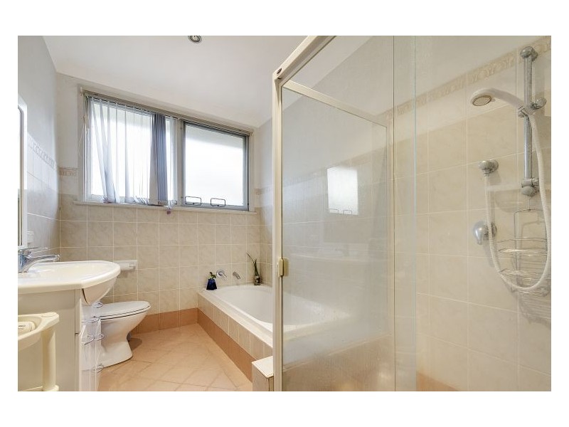 34 Nottingham Street, Northmead NSW 2152