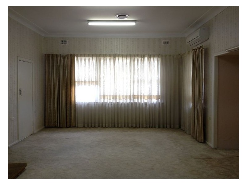 36 Cecil Avenue, Castle Hill NSW 2154