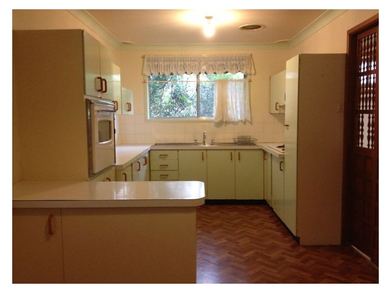 46 Sarah Crescent, Baulkham Hills NSW 2153