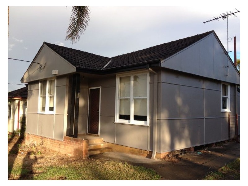 6 Hathaway Road, Lalor Park NSW 2147