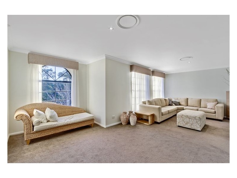 8 Cameo Place, Kellyville NSW 2155