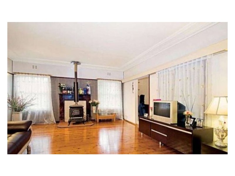 5 Jenner Street, Baulkham Hills NSW 2153