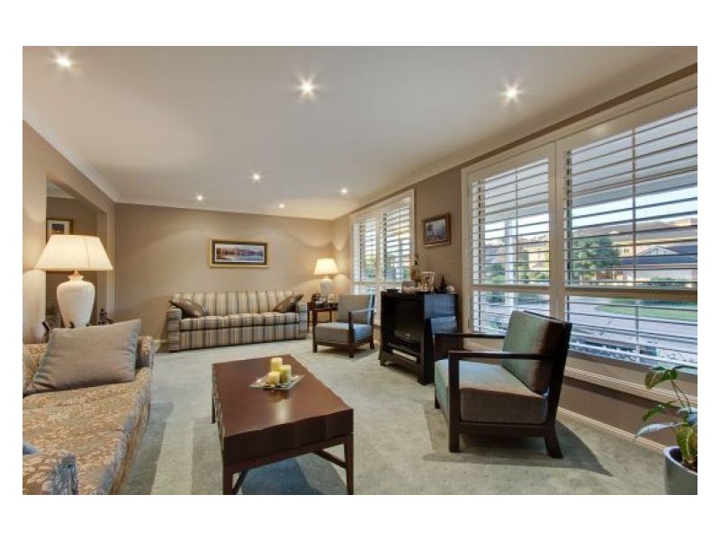 17 Arabella Place, Bella Vista NSW 2153