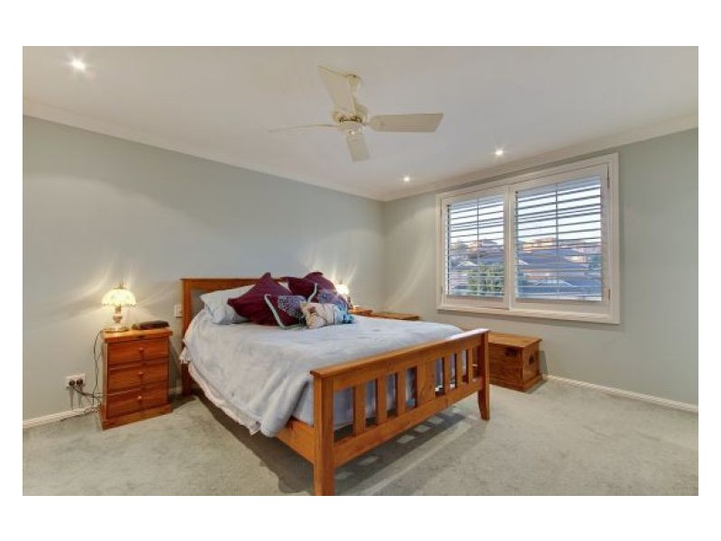 17 Arabella Place, Bella Vista NSW 2153