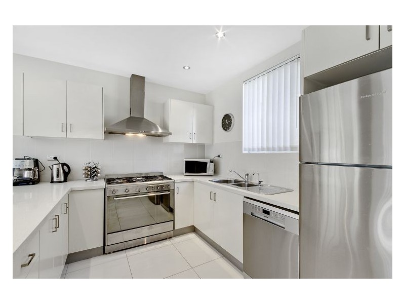 6/40 Dobson Crescent, Baulkham Hills NSW 2153