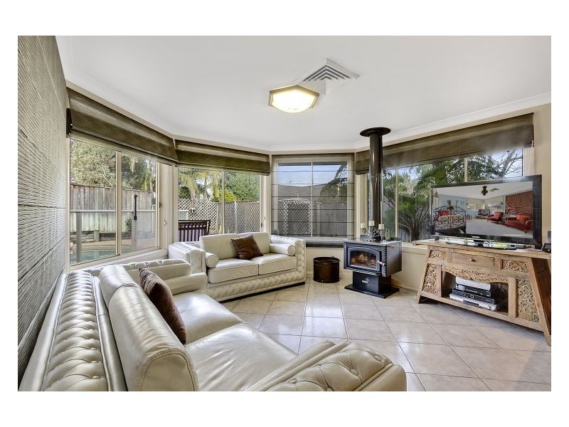 18 Gore Crescent, Bella Vista NSW 2153