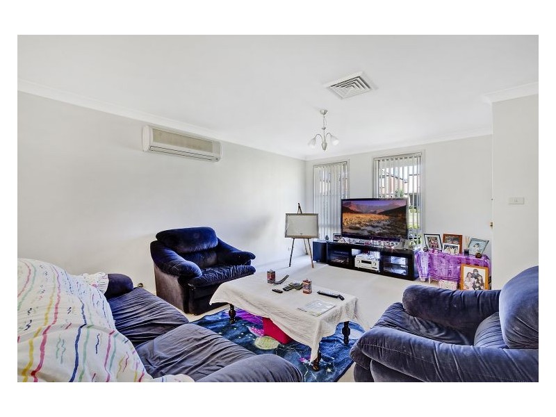 14 Hamlin Street, Quakers Hill NSW 2763
