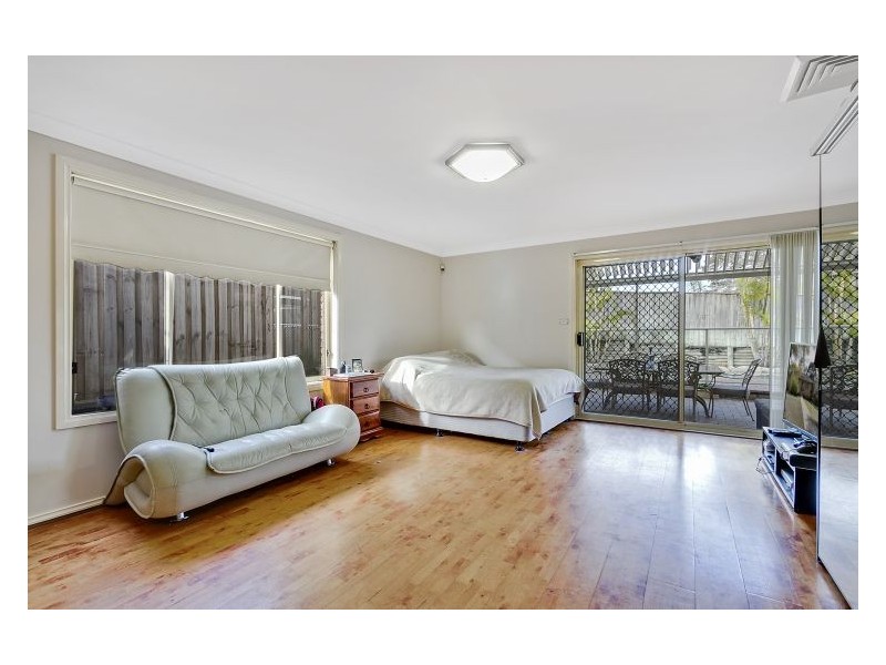 18 Gore Crescent, Bella Vista NSW 2153