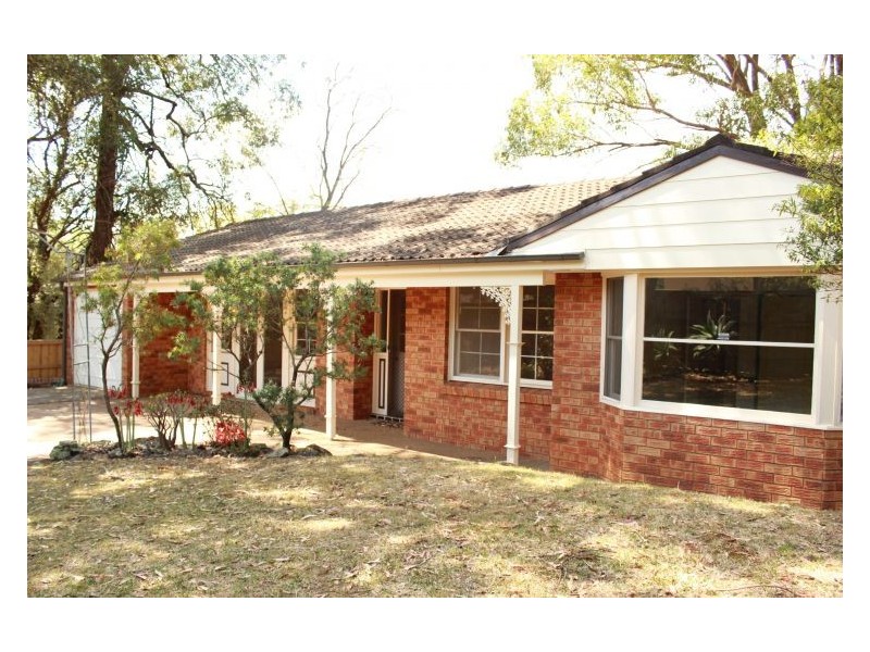 27 Jenner Street, Baulkham Hills NSW 2153