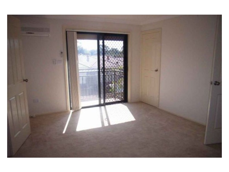 3/25 Railway Court, Baulkham Hills NSW 2153