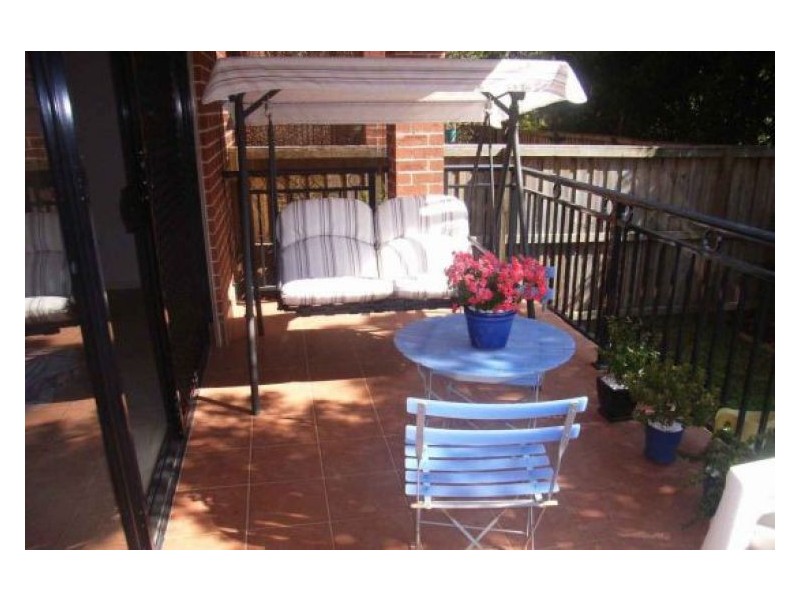 3/25 Railway Court, Baulkham Hills NSW 2153