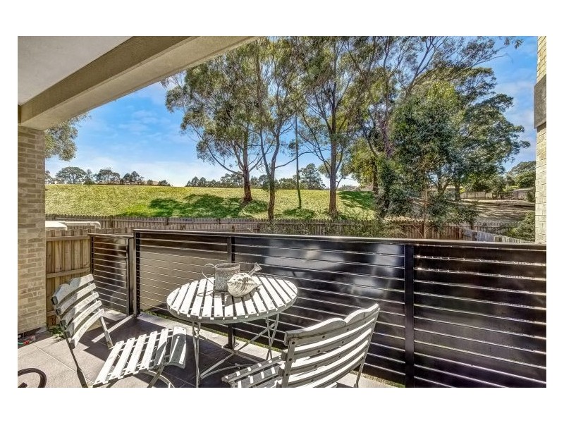 8/17 Graham Crescent, Baulkham Hills NSW 2153