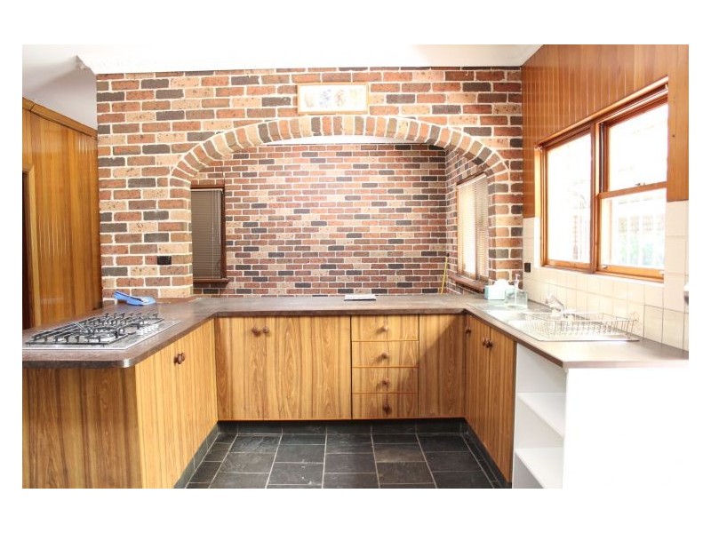 3 Whitworth Street, Westmead NSW 2145