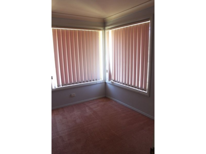 2 Catania Place, Quakers Hill NSW 2763