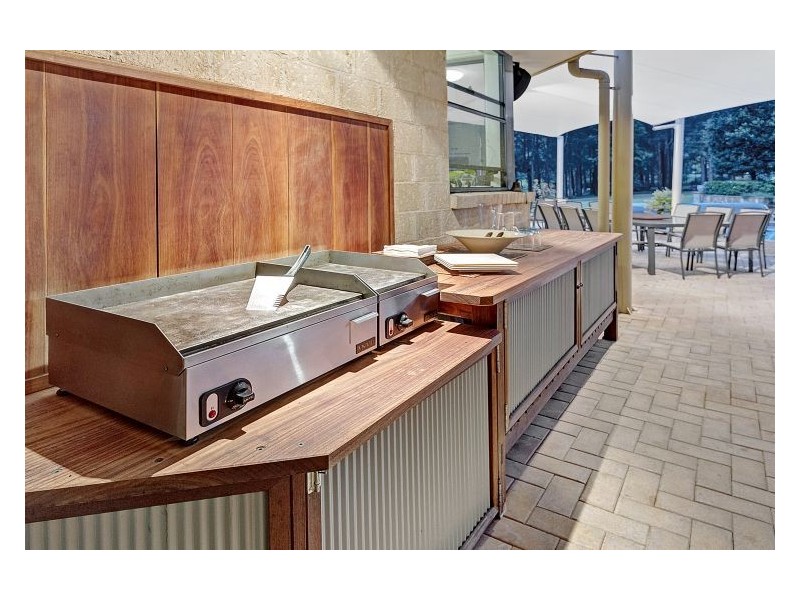 4 Cotswold Road, Dural NSW 2158