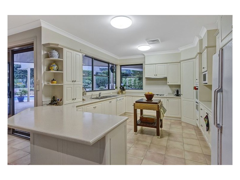 4 Cotswold Road, Dural NSW 2158