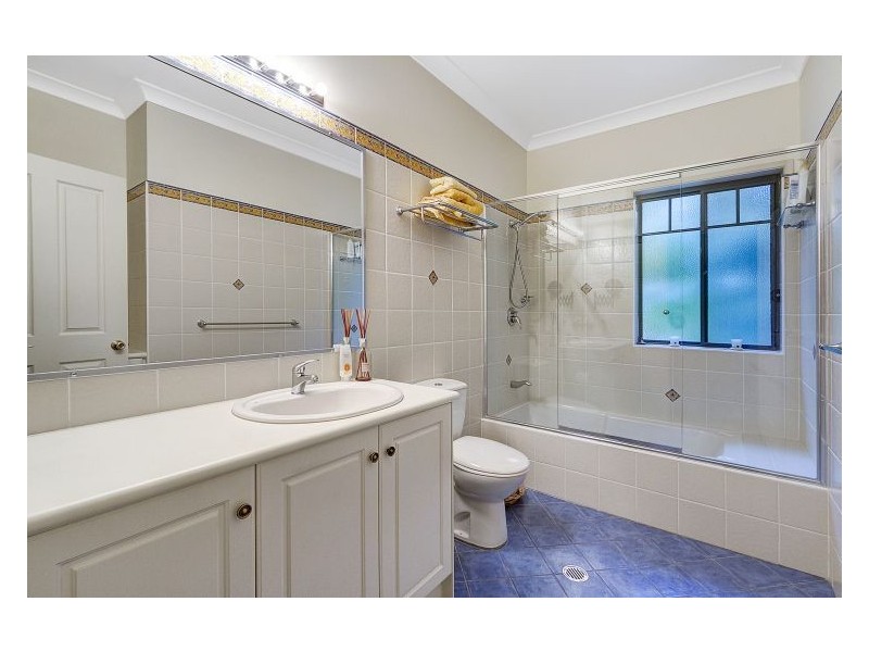 4 Cotswold Road, Dural NSW 2158